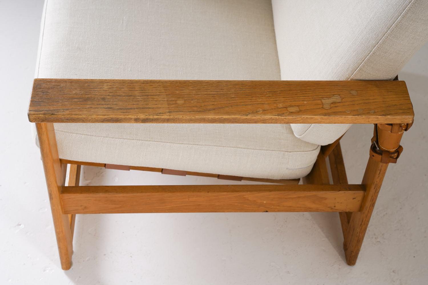 Scandinavian Midcentury Lounge Chairs in Oak and Leather by Nils Roth, 1960s For Sale 3