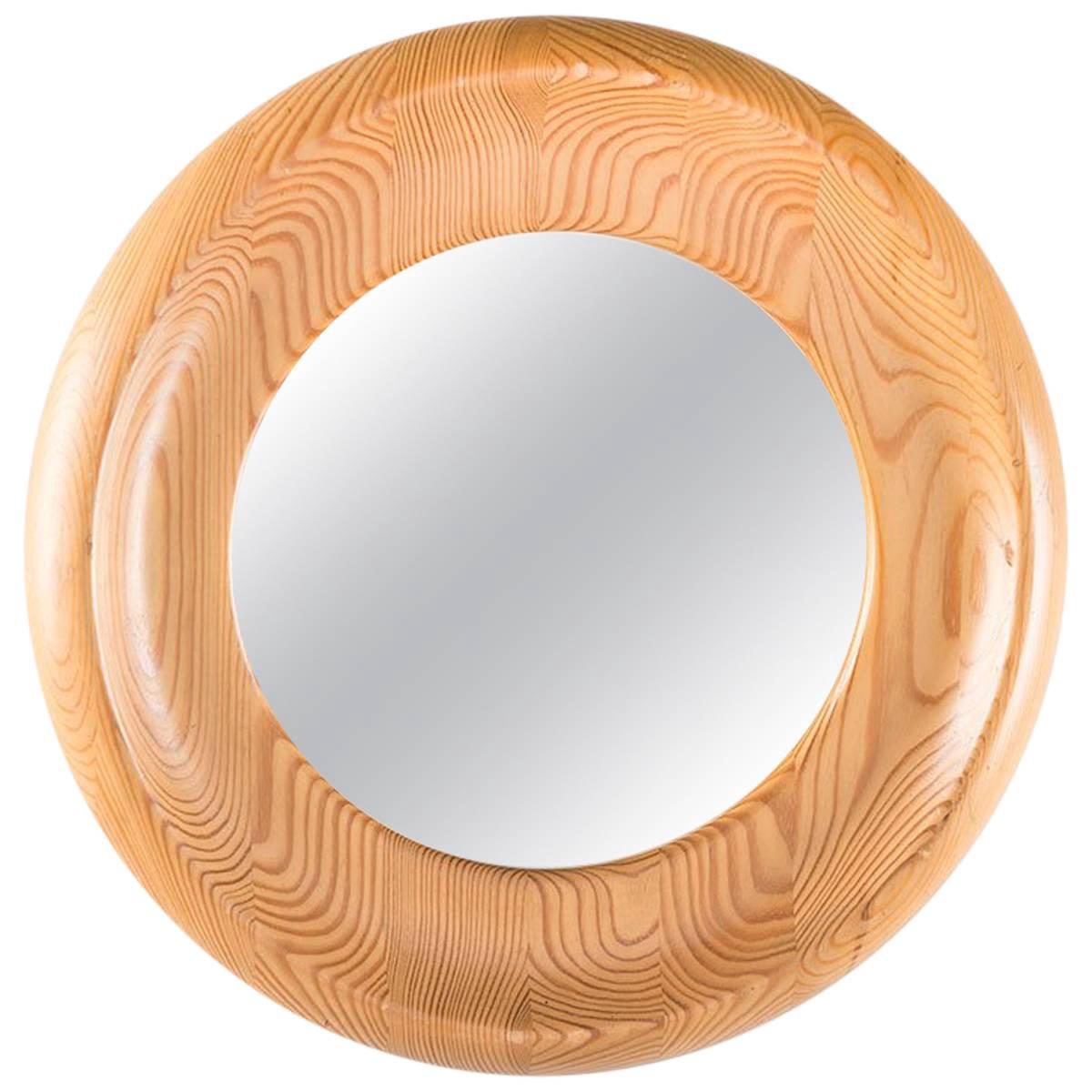 Round Swedish Mirror in Pine by Erik Höglund